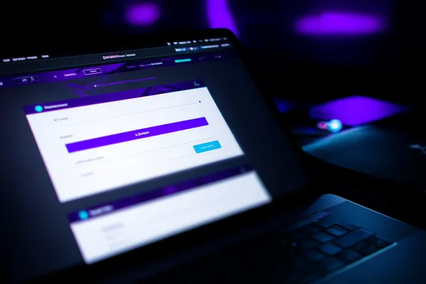 A confident dealer surrounded by casino chips inviting players to access their 7555BET account, reflecting quick and easy login options.